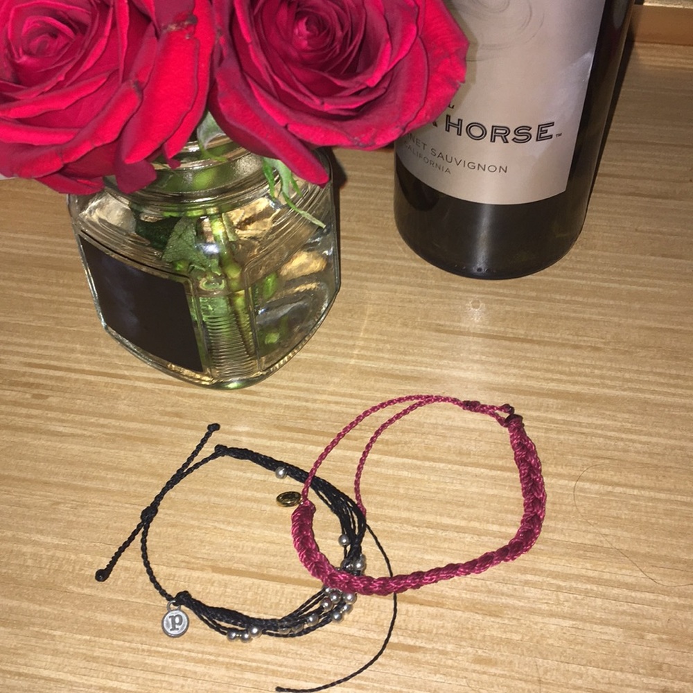 BUNDLE: 2 pura vida brackets